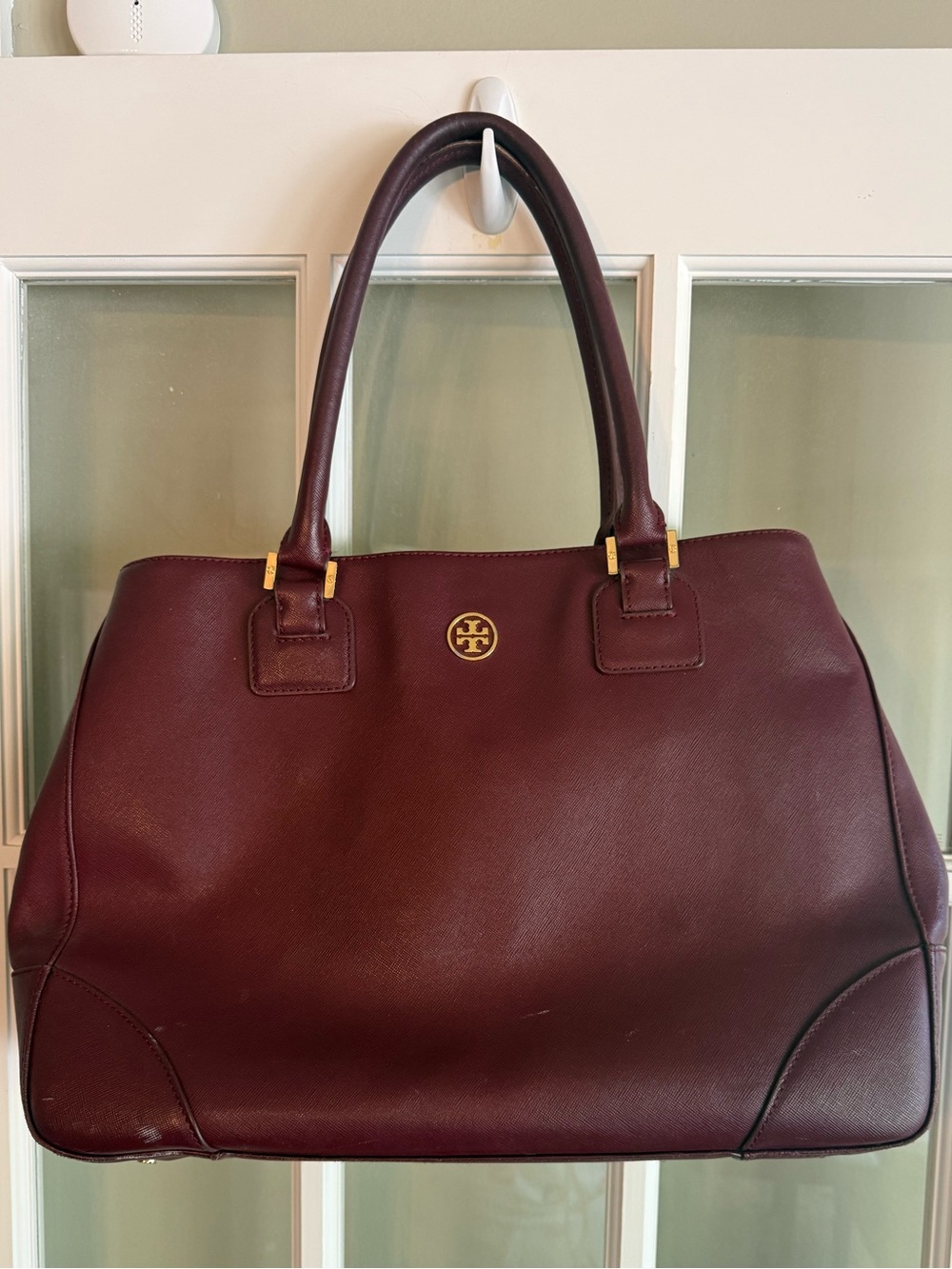 Tory Burch Deep Burgundy / Red Robinson Leather Tote with Gold Logo EUC Work